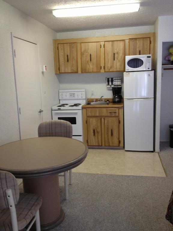 La Villa Motel Okanagan Falls Pokój zdjęcie