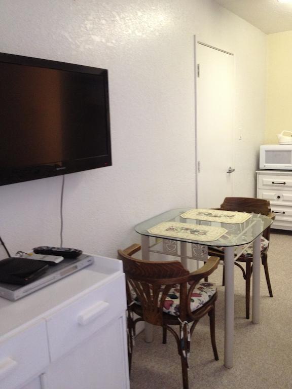 La Villa Motel Okanagan Falls Pokój zdjęcie