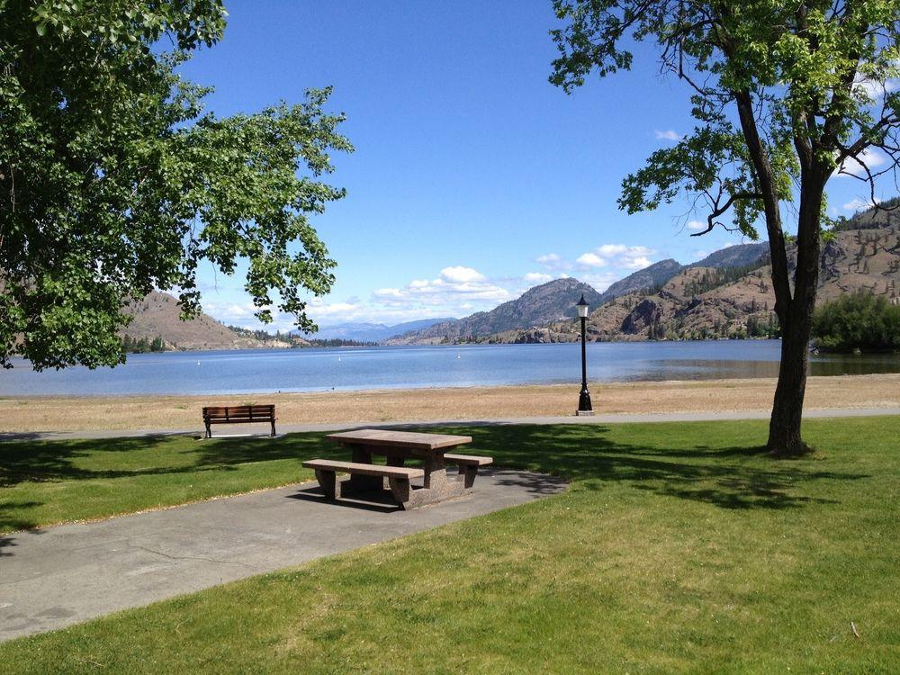 La Villa Motel Okanagan Falls Zewnętrze zdjęcie