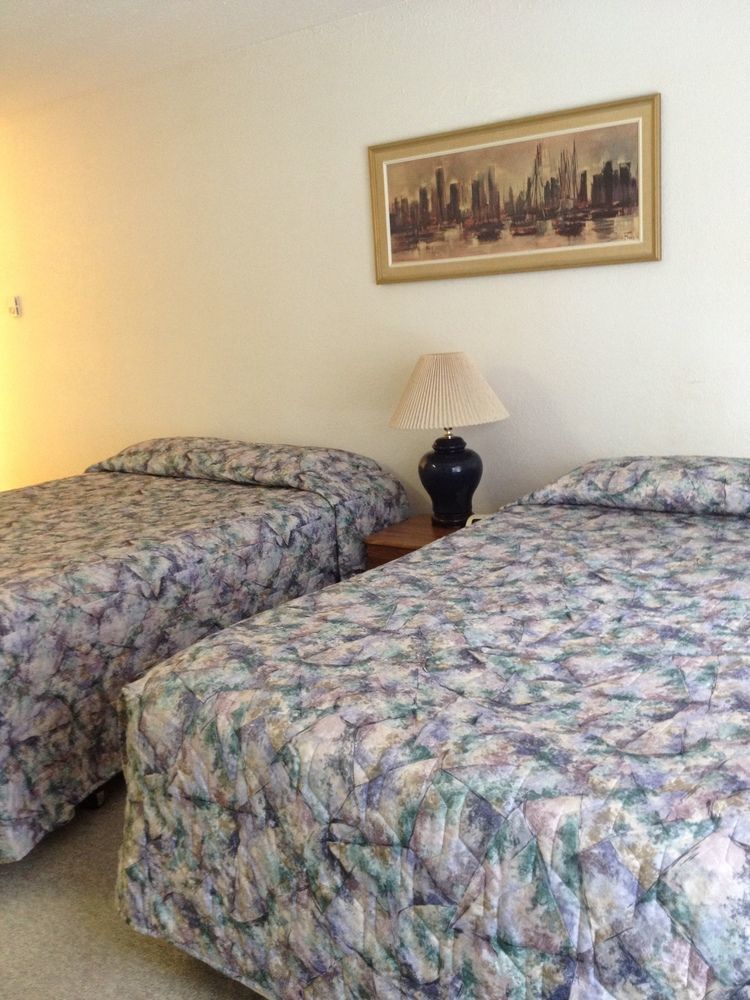 La Villa Motel Okanagan Falls Zewnętrze zdjęcie